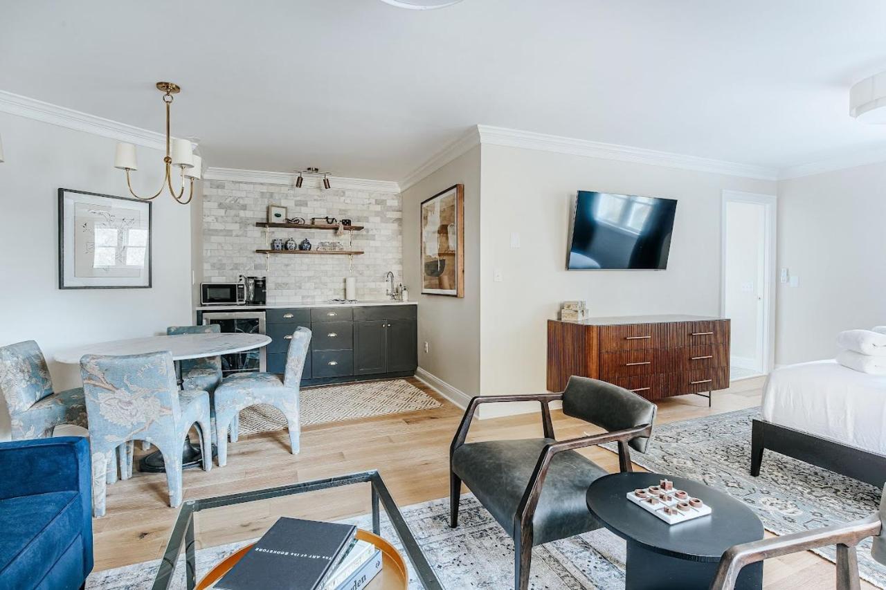 The Historic Berkeley Place Staunton Habitación foto